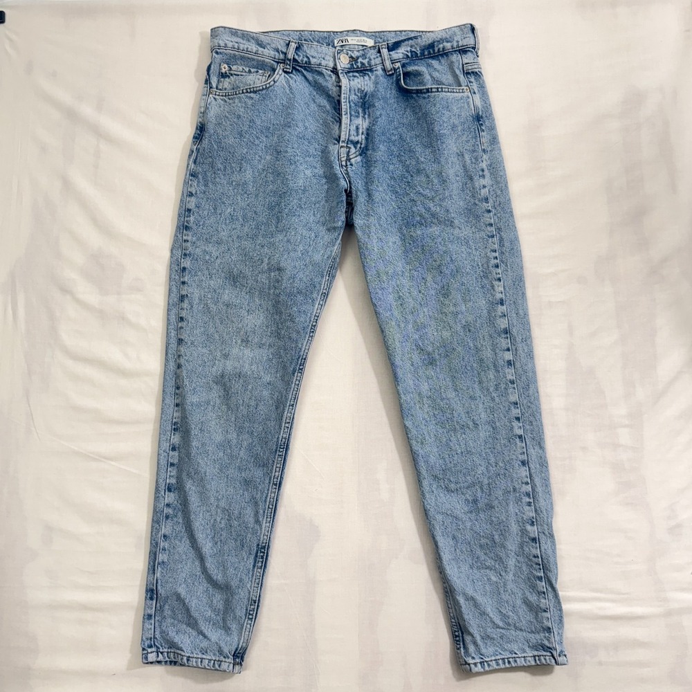 ZARA High Waisted‎ Mom Fit Jeans Light Wash 34 (34x30) Classic Casual Denim